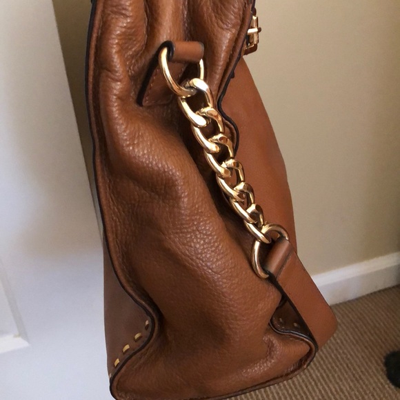 Michael Kors Hamilton  Large studded Tote - Picture 6 of 8